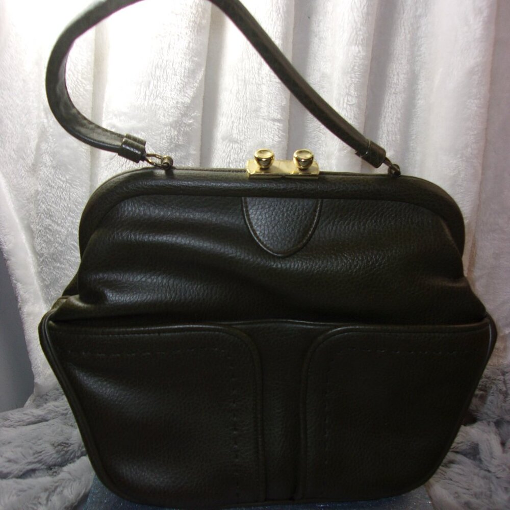E-81 VINTAGE EMPRESS GREEN LEATHER HANDBAG